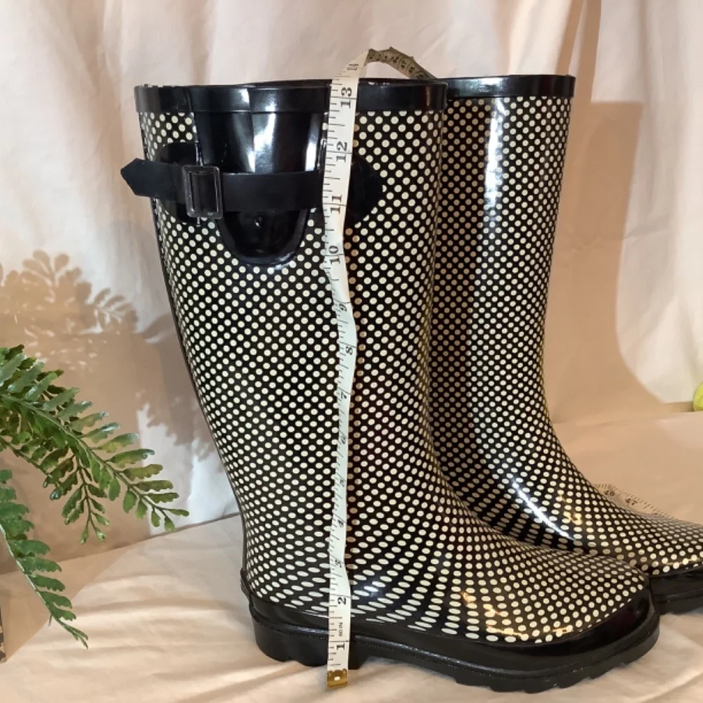 Marilyn‎ Monroe black white rain boots